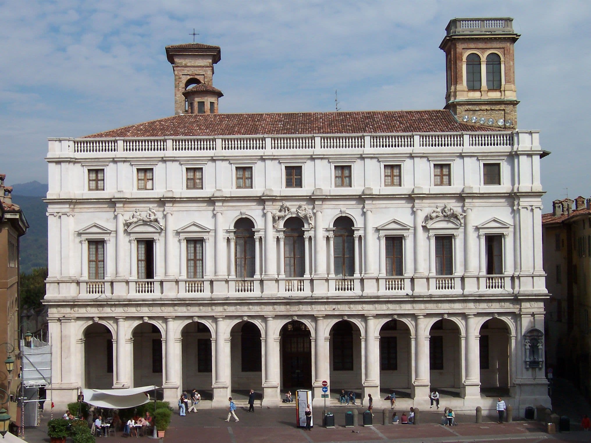 Facciata delle Biblioteca Angelo Mai